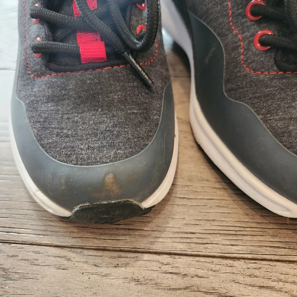 Heelys Piper Roller Skate Shoes Sneakers With Wheels Size Youth 3 Grey Black Red - Picture 7 of 7